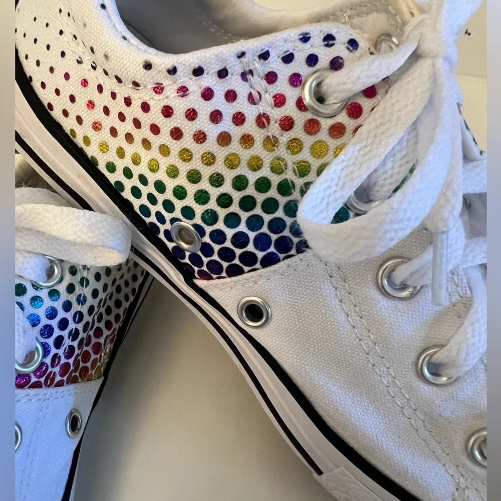 CONVERSE GIRLS SIZE 3 MADISON WHITE RAINBOW DOT SNEAKERS